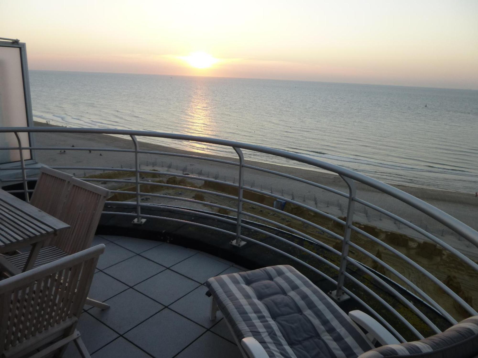 El Mirador Penthouse Paris Apartment Oostende Exterior foto